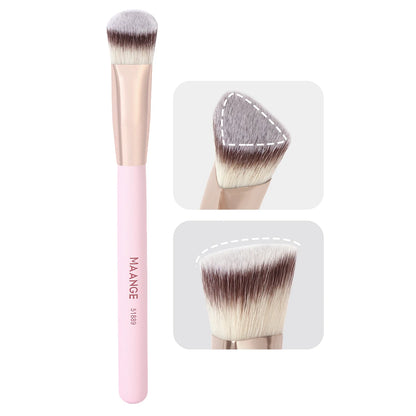 MAANGE Triangle Concealer & Foundation Brush – Liquid & Cream Blending