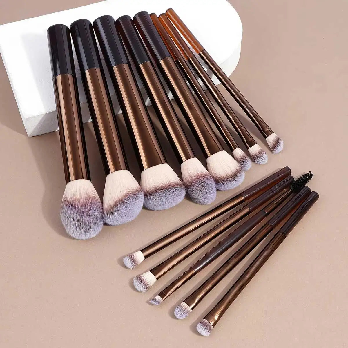 13-Piece Makeup Brush Set – Foundation, Eyeshadow & Blending Tools
