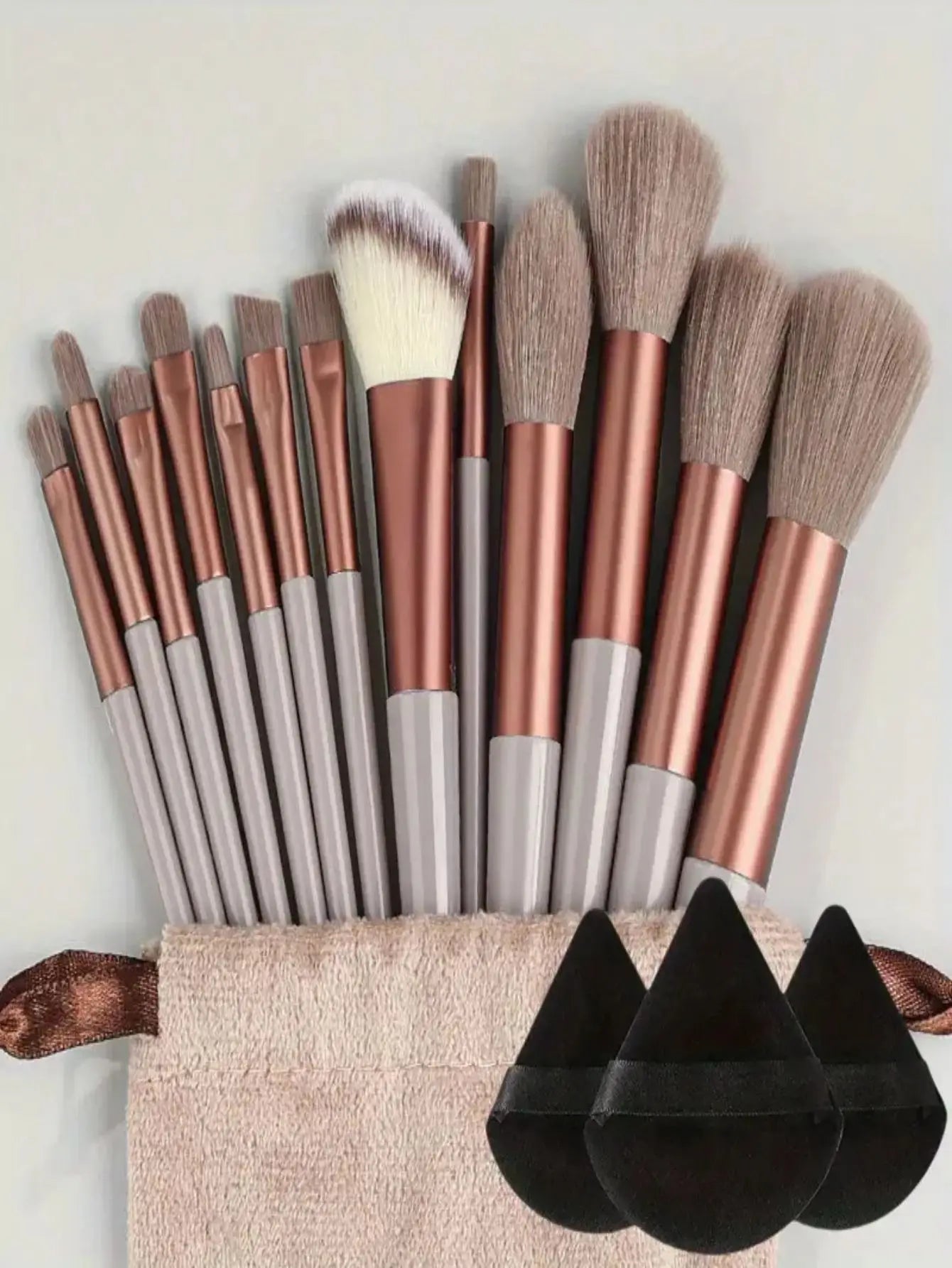 Professional Makeup Brush Set – Soft Fluffy Face & Eye Tools