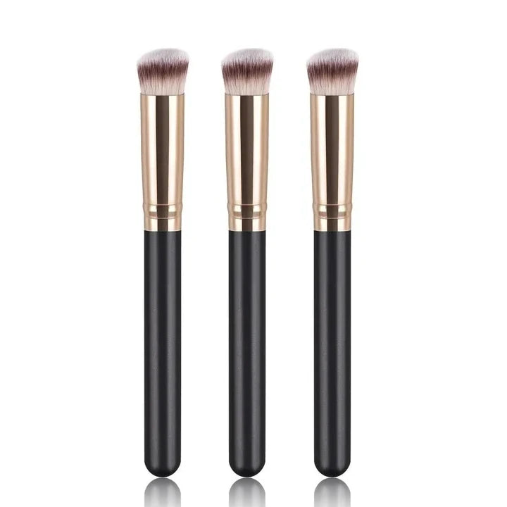 Premium Foundation & Concealer Brush – Dense Face Brush for Flawless Blending