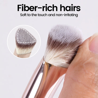 MAANGE Triangle Concealer & Foundation Brush – Liquid & Cream Blending