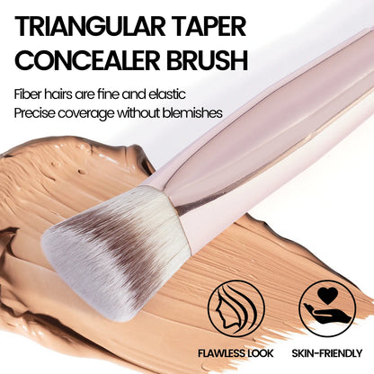 MAANGE Triangle Concealer & Foundation Brush – Liquid & Cream Blending